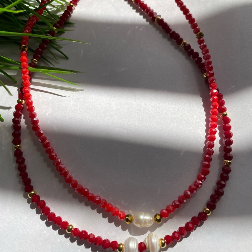 Red Faceted Bead Necklace with Pearl Accents - Unbranded